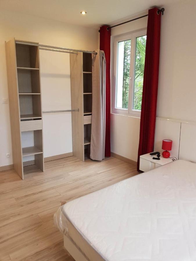 05 - Tres Joli 3 Pieces Neuf 2 Chambres, Logement Tout Equipe Pour 1 A 4 Personnes Maximum, Vue Sur Jardin Avec Parking Privatif, Grand Fourgon Possible, Tout Le Linge De Maison Est Fourni Annesse-et-Beaulieu Bagian luar foto